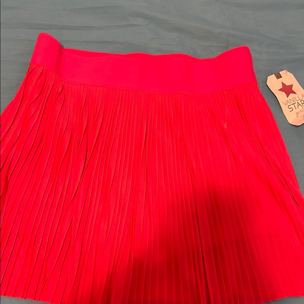 Vanilla Star Red Pleated Mini Skater Skirt